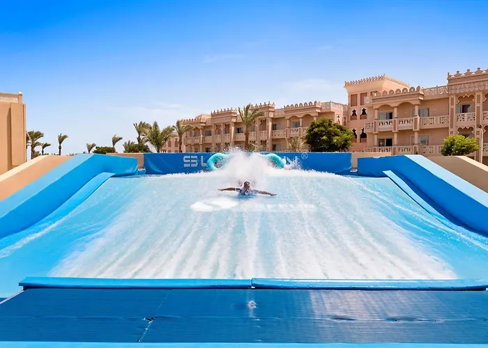Resort Albatros Aqua Park - 5*